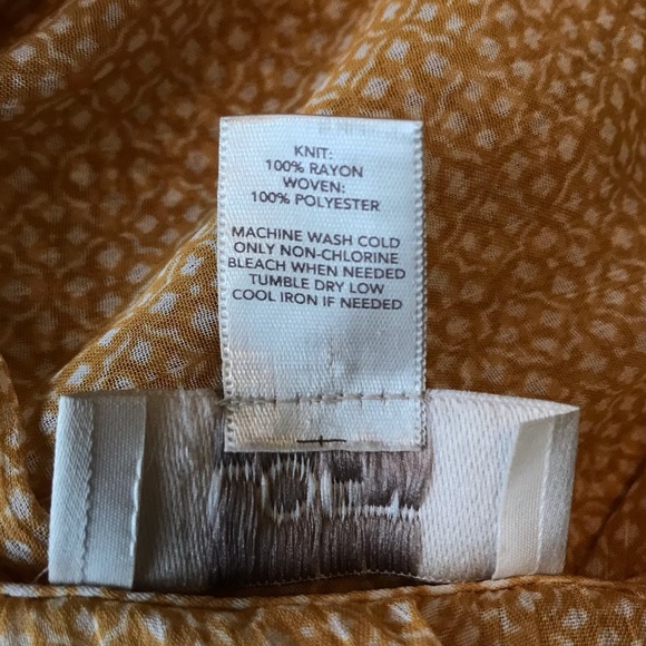 LOFT women’s golden sleeveless top, size M - Picture 3 of 6